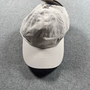 Nike Junior Club Cap Dri-FIT Off White Metal Swoosh